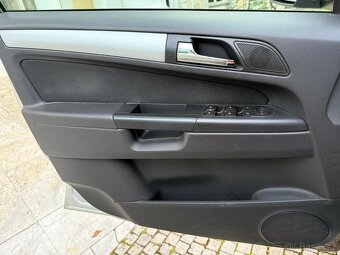 Opel Zafira 1.7 CDTi 92 kW 7 míst, 2014, 214.000 km, 1.maj. - 16