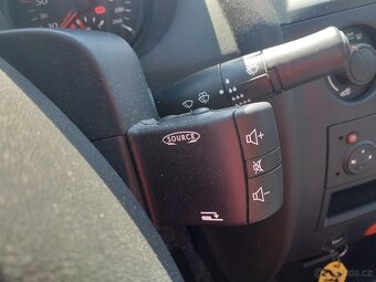 RENAULT MEGANE 1,6 16 V,KLIMA,ESP,ABS,MÁLO NAJETO - 16