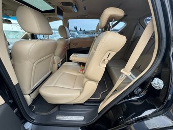 Subaru Tribeca 4X4 B9 7 MÍST 3,0i 180 KW - 16