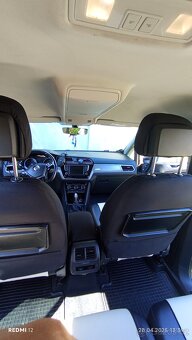 Volkswagen Touran - 16