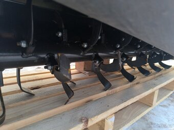 Rotavator na bagr a smykáč - 16