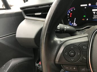 Toyota Corolla Hybrid 1.8i r.v.2021 Comfort Tech 51 tkm ČR - 16