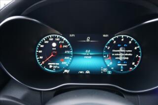 Mercedes-Benz Třídy C 4,0 AMG C63 S - 16