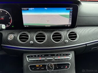 Mercedes-Benz E 220 D 4Matic - 16