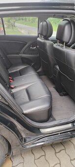 Toyota Avensis 2.2 d4d automat - 16