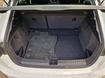 AUDI   A 3 1,0 TSI  81 KW  S-line DPH - 16