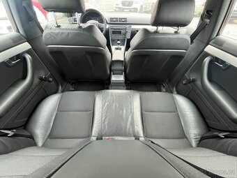 Audi A4 2.0 TDi 103KW S-line 1.Majitel - 16