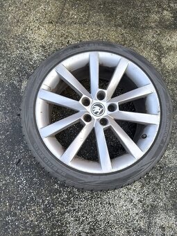 Škoda Octavia 2.0TDI 110KW 2016 STYLE + - 16