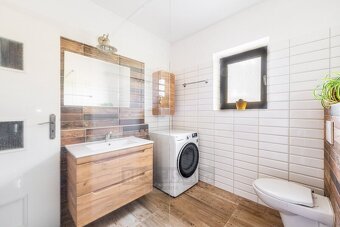 Prodej novostavby rodinného domu, 121 m², pozemek 801 m², Mi - 16