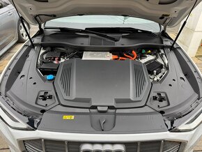 Audi e-tron,55,300kw,alcantara,tour,carplay,matrix,nov.motor - 16