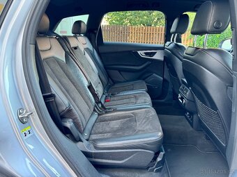 Audi Q7 3.0TDI quattro 7 míst - 16