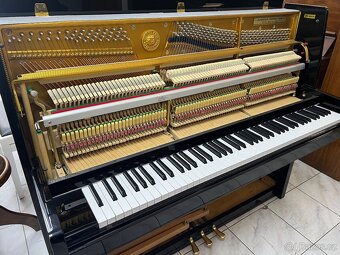 České pianino Schlogl se zárukou 5 let. Doprava PRODÁNO - 16