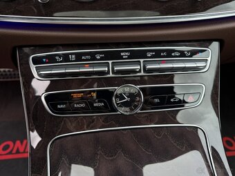 Mercedes-Benz E400 d 4Matic Multibeam, Pano, Burmester, 360 - 16