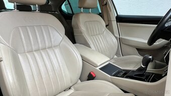 Superb 3,140 kw,Dsg,ACC,DCC,L&K,Kessy,servisní kniha,Carplay - 16