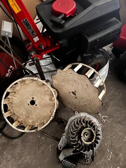 Vari traktůrek s radlici - 16