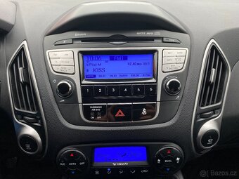 HYUNDAI IX35 1,7 CRDI TRIKOLOR 4X2 / STYLE / 2012 - 16