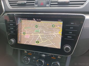 Škoda Superb 3 Combi Style 2.0TDI 110kW DSG 61tkm Matrix Qi - 16