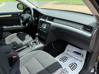 ŠKODA SUPERB II FL 2.0 TDI 125kW-2014-227.669KM-NAVI,VÝHŘEV- - 16