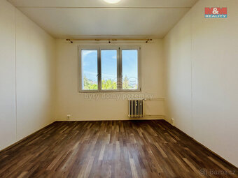 Pronájem bytu 1+1, 38 m², Klatovy, ul. Prusíkova - 16