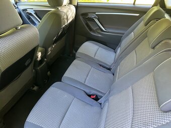 Toyota Verso 1.6 TDI 7míst  - 16