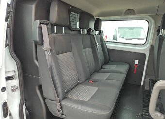 Ford Transit Custom L2H1 5 místný 2.0TdCi/131hp - 16