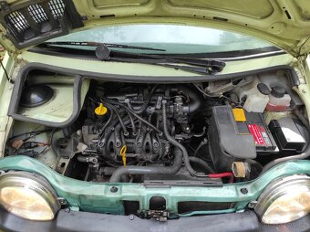 Renault Twingo polokabriolet ( dovezeno z Německa) - 16