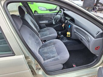 Renault Megane 1.6i 16V 79KW Klimatizace + Zimní kola - 16