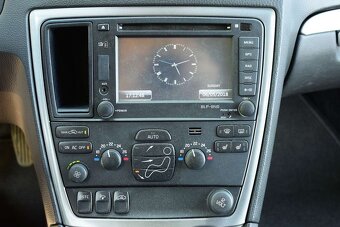 Volvo XC70 r.v. 2005 4x4 benzín XC 70 - 16