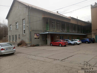 Pronájem komerčního prostoru v průmyslovém areálu v Rynholci - 16