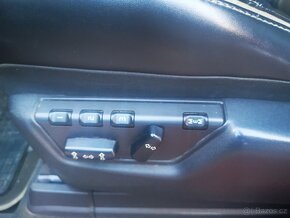 Volvo XC90 2,4 D5 AWD R-DESIGN - 16