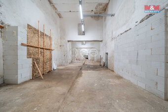 Pronájem výrobního objektu, 1366 m², Štěnovice, ul. Plzeňská - 16