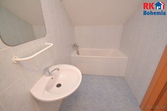 Prodej bytu 2+1 69m2, Harrachov - Nový Svět, balkon, garáž, - 16