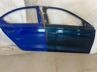 Octavia 3 facelift,kapota,světla,narazniky,dveře. - 16
