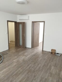 Obkladačské a stavební práce - 16