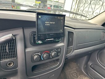 Dodge Ram 1500 zadní náhon HEMI 5,7 Magnum - 16