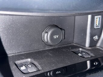 Peugeot 308 SW 1.6HDI 88KW, 02/2017 - 16