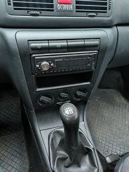 ŠKODA OCTAVIA 1.9 TDI, r.v. 2010, 1. MAJITELKA, VÝBORNÝ STAV - 16