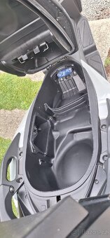 HONDA FORZA 125 08/2022 - 16