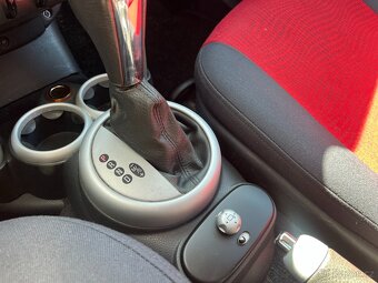 Mini Cooper 1.6i 85kw, automat - 16