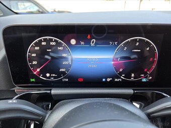 Mercedes-Benz GLA 2,0 200d 4Matic AMG line ČR 1.maj  4Matic  - 16