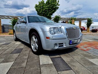 Chrysler 300C 5.7 V8 Hemi 4x4 - 16