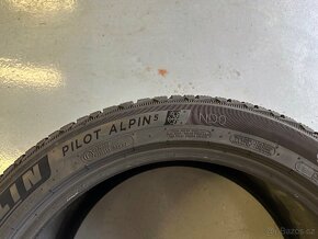 Zimní pneumatiky Michelin Pilot Alpin 5 275/40 R20 315/35R20 - 16