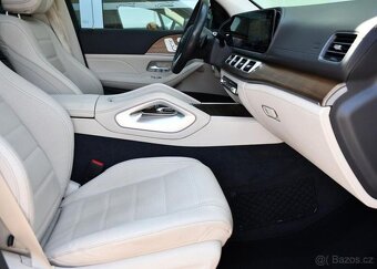 Mercedes-Benz GLS 580 V8 AMG 4M MASAŽ 7MÍST PANO - 16