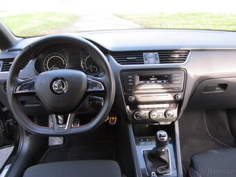Škoda Octavia III RS 2.0TDi 135kw TOP stav - 16