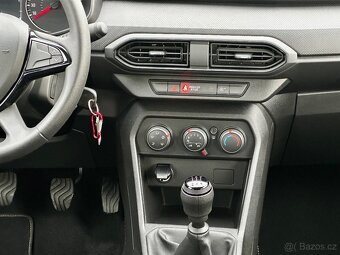 Dacia Sandero 1.0 49Kw / 2.500Km - 16