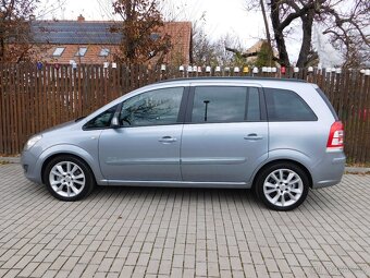 Opel Zafira 1.9 CDTi,,7 míst,,tažné zařízení,,NOVÉ ROZVODY - 16