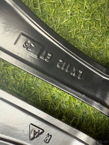 AUDI A6 C8 - 5x112 - 225/55 R18 ZIMNÍ SADA - 16