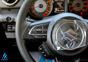 Suzuki Jimny 4x4 LONG 1,5 GLX Automat  SKLADEM  5-Místné - 16