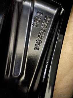 Original zimní alu vw ID7 Hudson r19 Continental 98% - 16