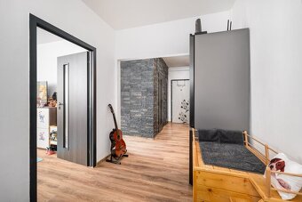 PRODEJ BYTU 3+1 S BALKONEM, LHENICKÁ, ČESKÉ BUDĚJOVICE - 16